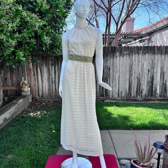 Vintage 70's Saba California Ivory Sleeveless Maxi Belted Dress - Picture 1 of 14